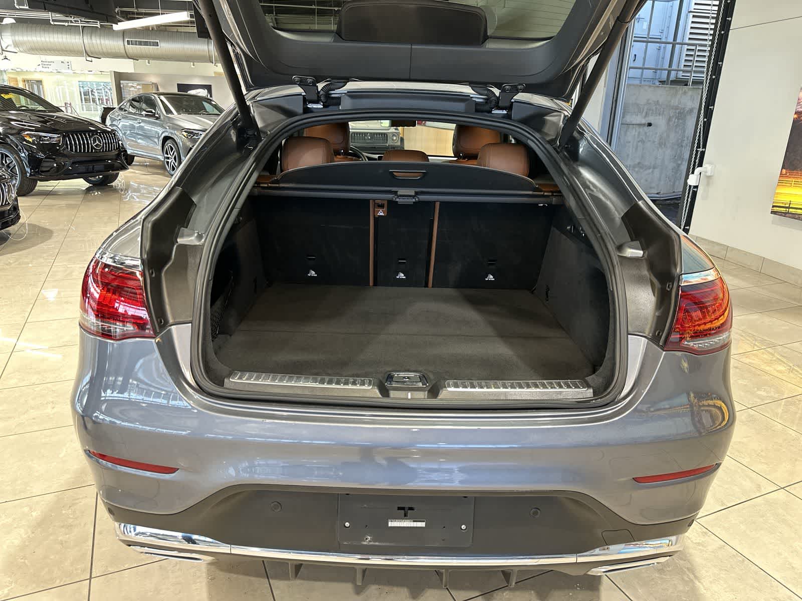 Thumbnail: 2021 Mercedes-Benz GLC - 31