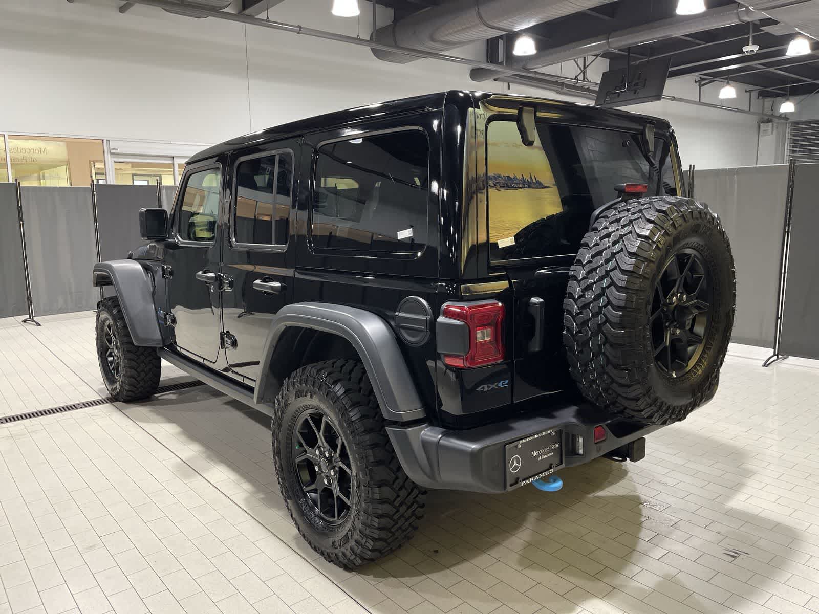 Thumbnail: 2024 Jeep Wrangler - 16