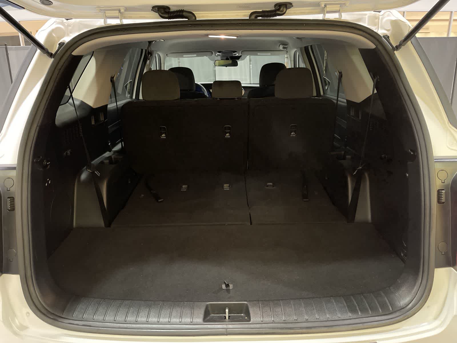 Thumbnail: 2021 Hyundai Palisade - 30