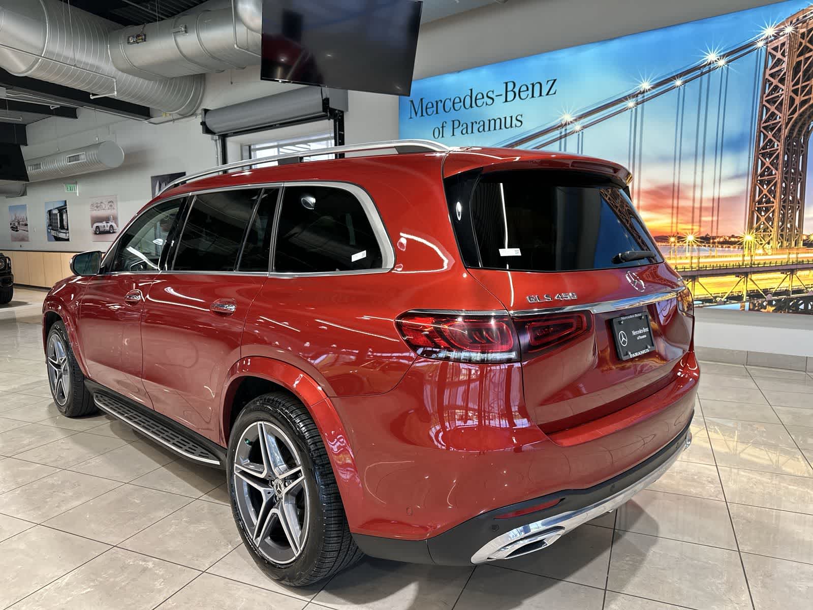 Thumbnail: 2022 Mercedes-Benz GLS - 16