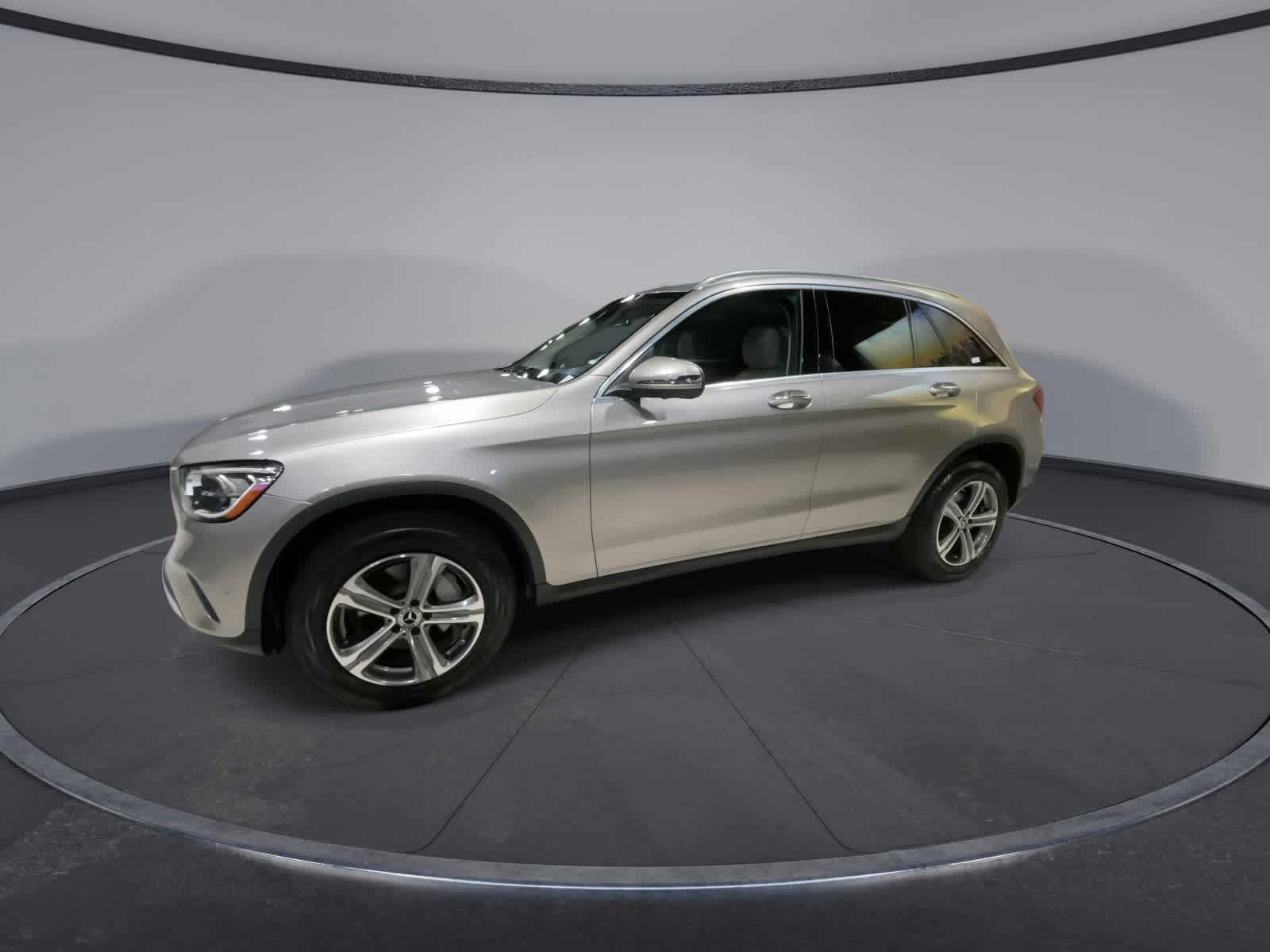 Thumbnail: 2022 Mercedes-Benz GLC - 6
