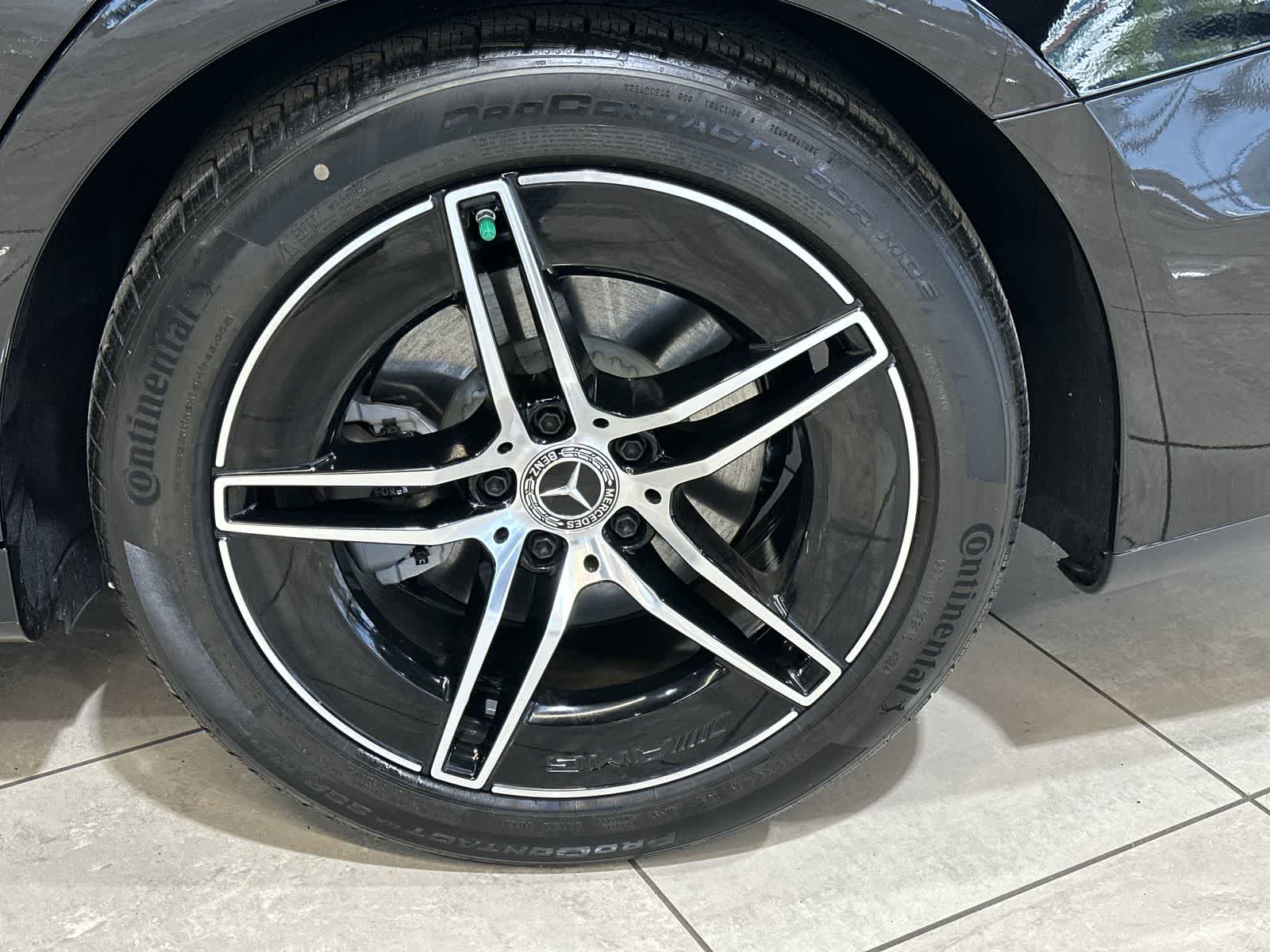 Thumbnail: 2025 Mercedes-Benz E-Class - 20