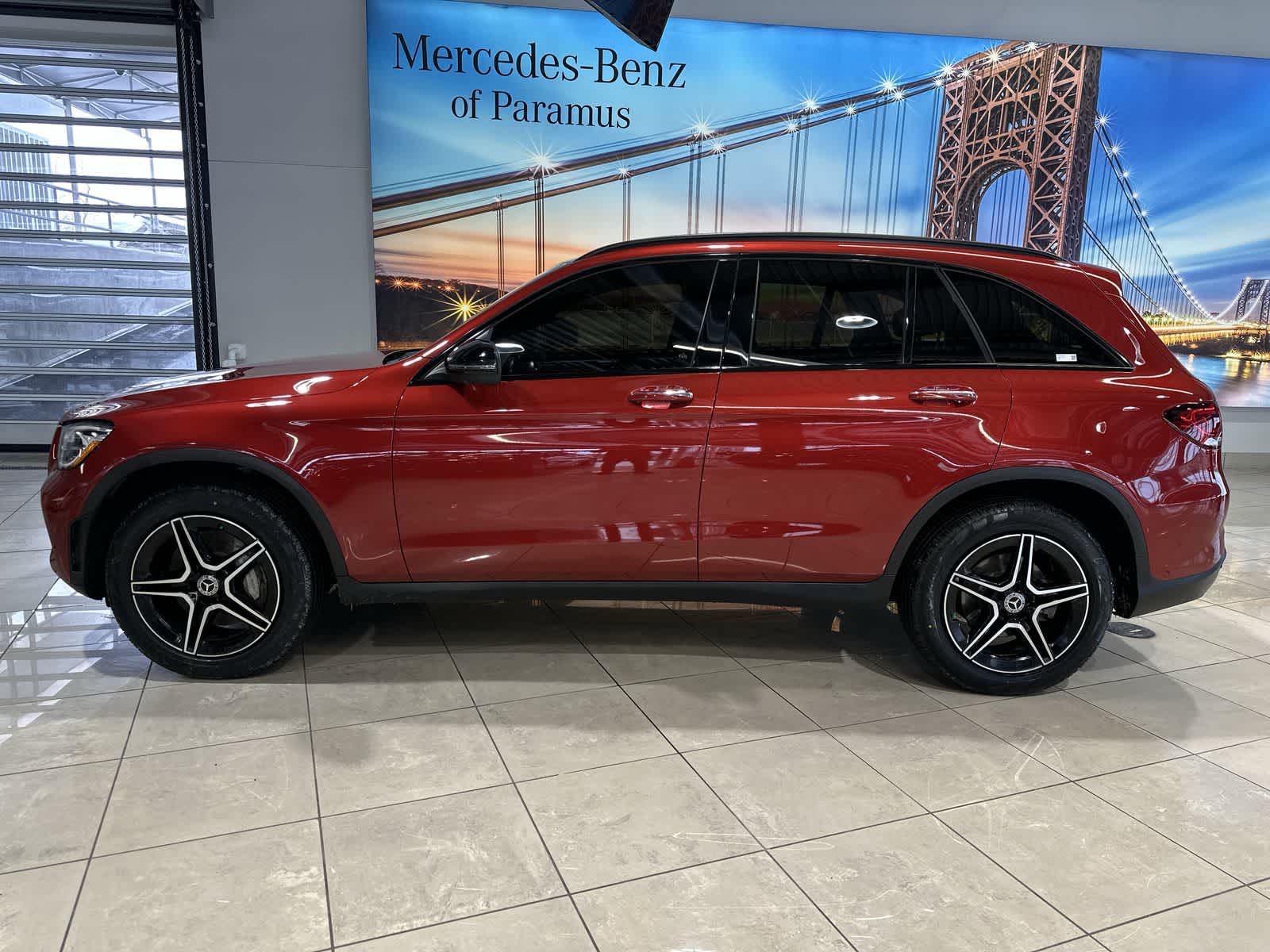 Thumbnail: 2022 Mercedes-Benz GLC - 15