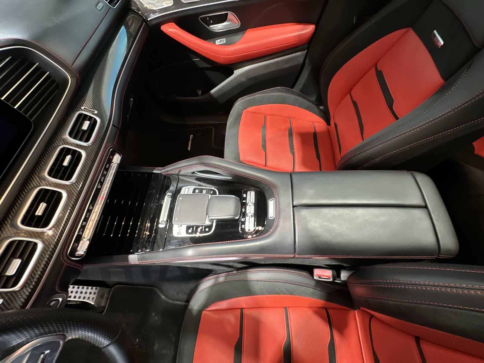 Thumbnail: 2022 Mercedes-Benz GLE - 28