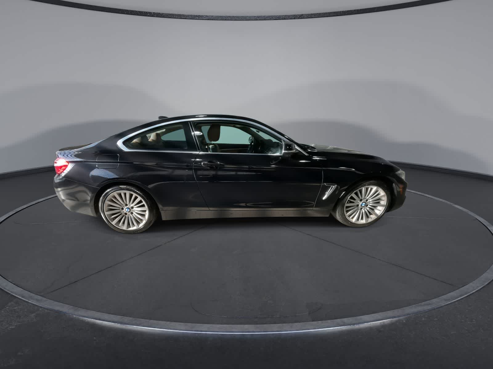 Thumbnail: 2014 BMW 4 Series - 13