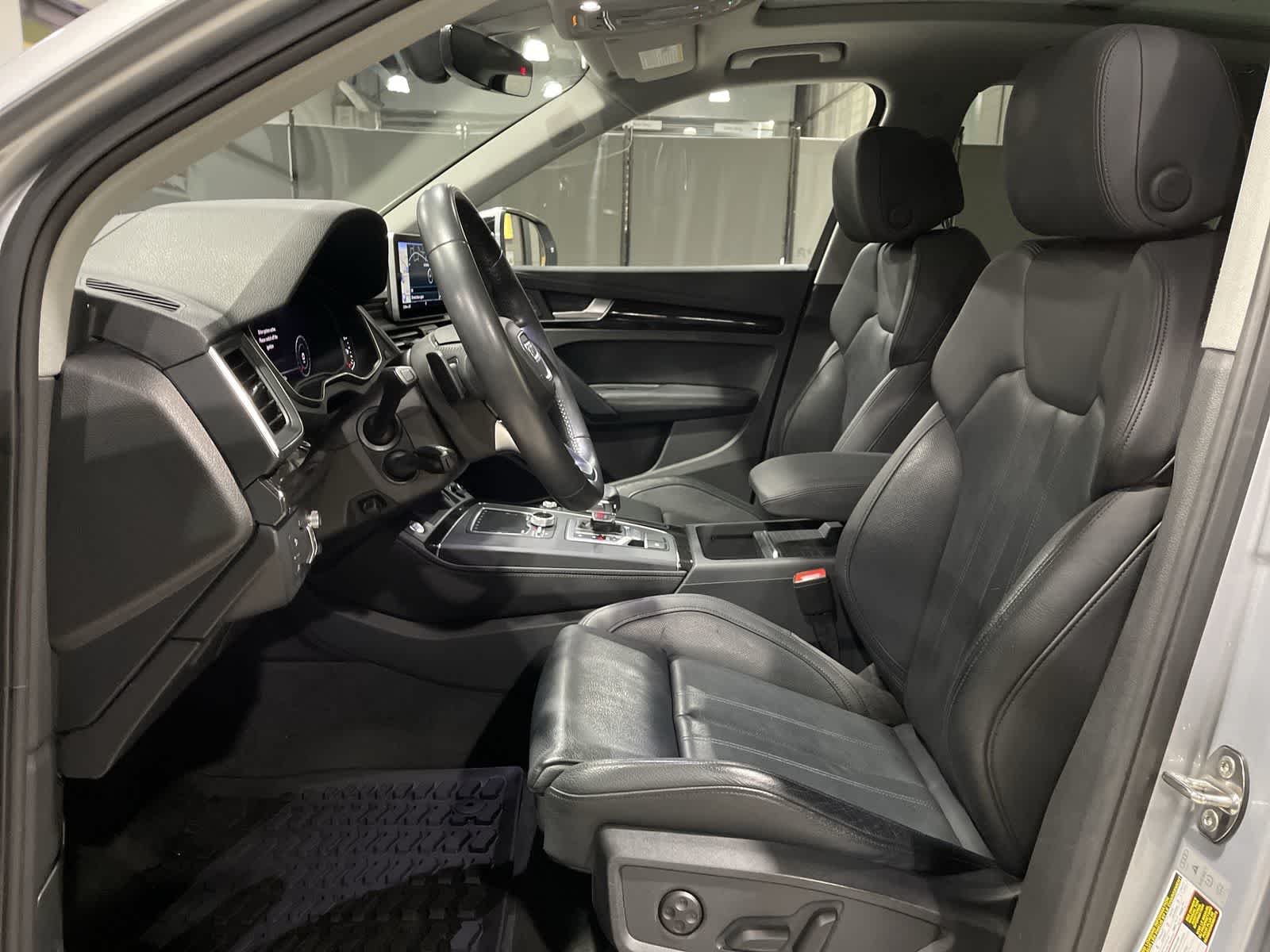 Thumbnail: 2019 Audi Q5 - 23