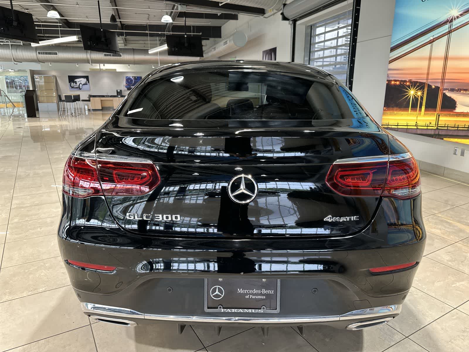 Thumbnail: 2023 Mercedes-Benz GLC - 17