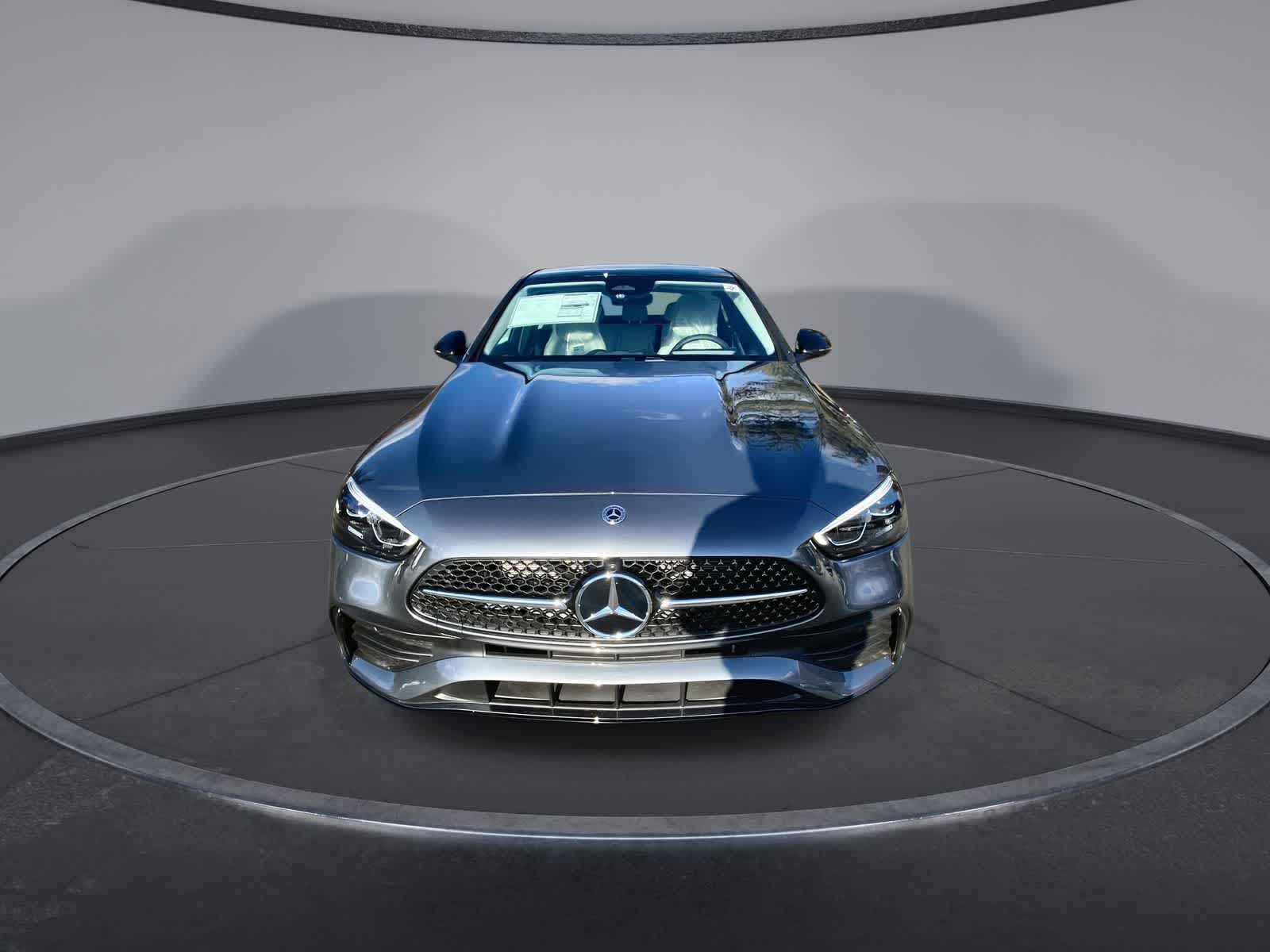 Thumbnail: 2025 Mercedes-Benz C-Class - 3
