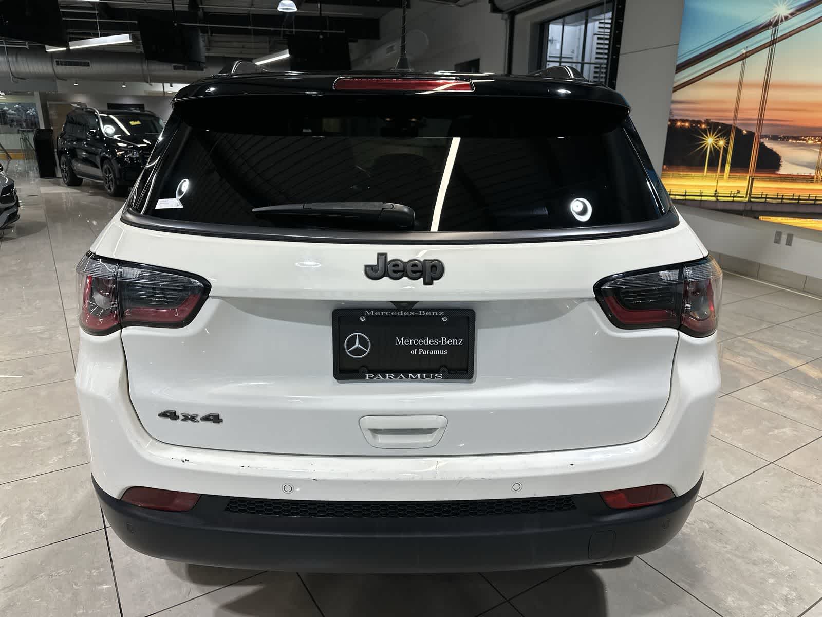 Thumbnail: 2020 Jeep Compass - 17