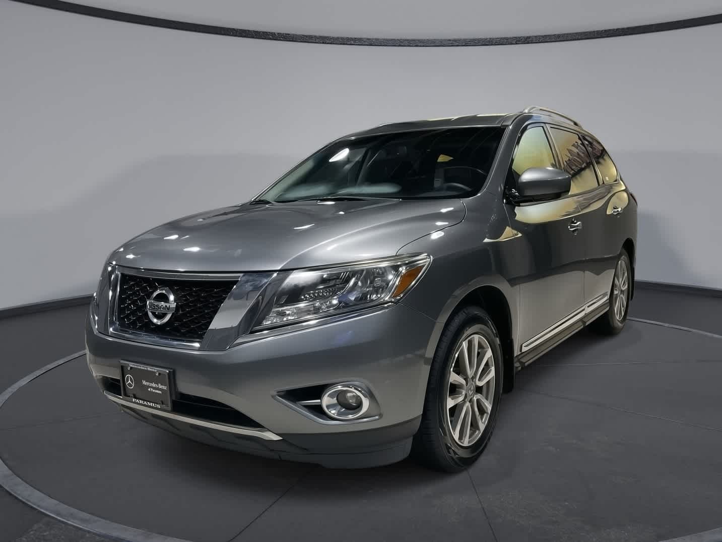 2015 Nissan Pathfinder SL -
                  Paramus, NJ