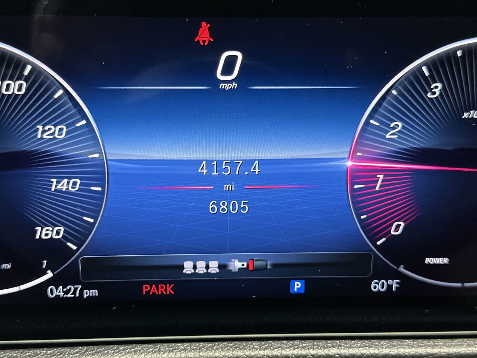 Thumbnail: 2025 Mercedes-Benz GLB - 30