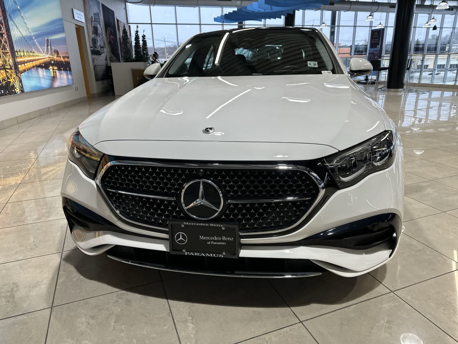 Thumbnail: 2025 Mercedes-Benz E-Class - 18