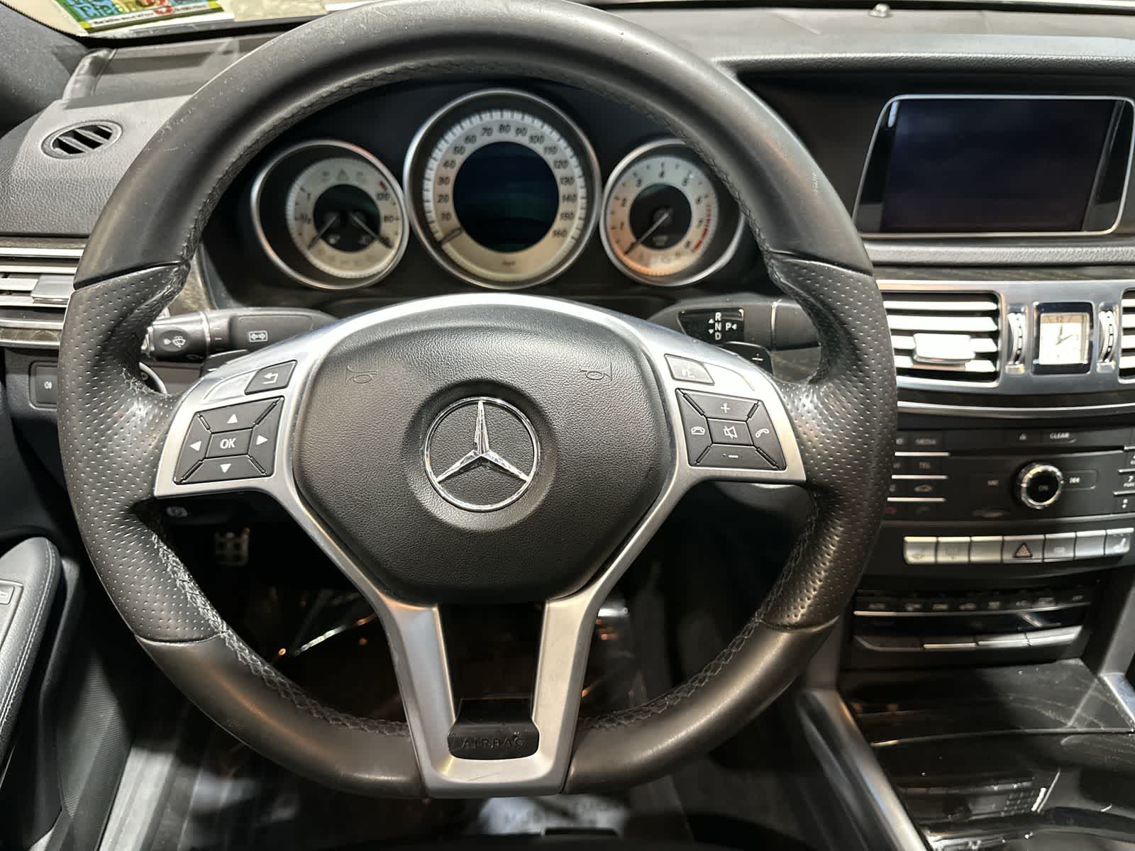 Thumbnail: 2016 Mercedes-Benz E-Class - 27