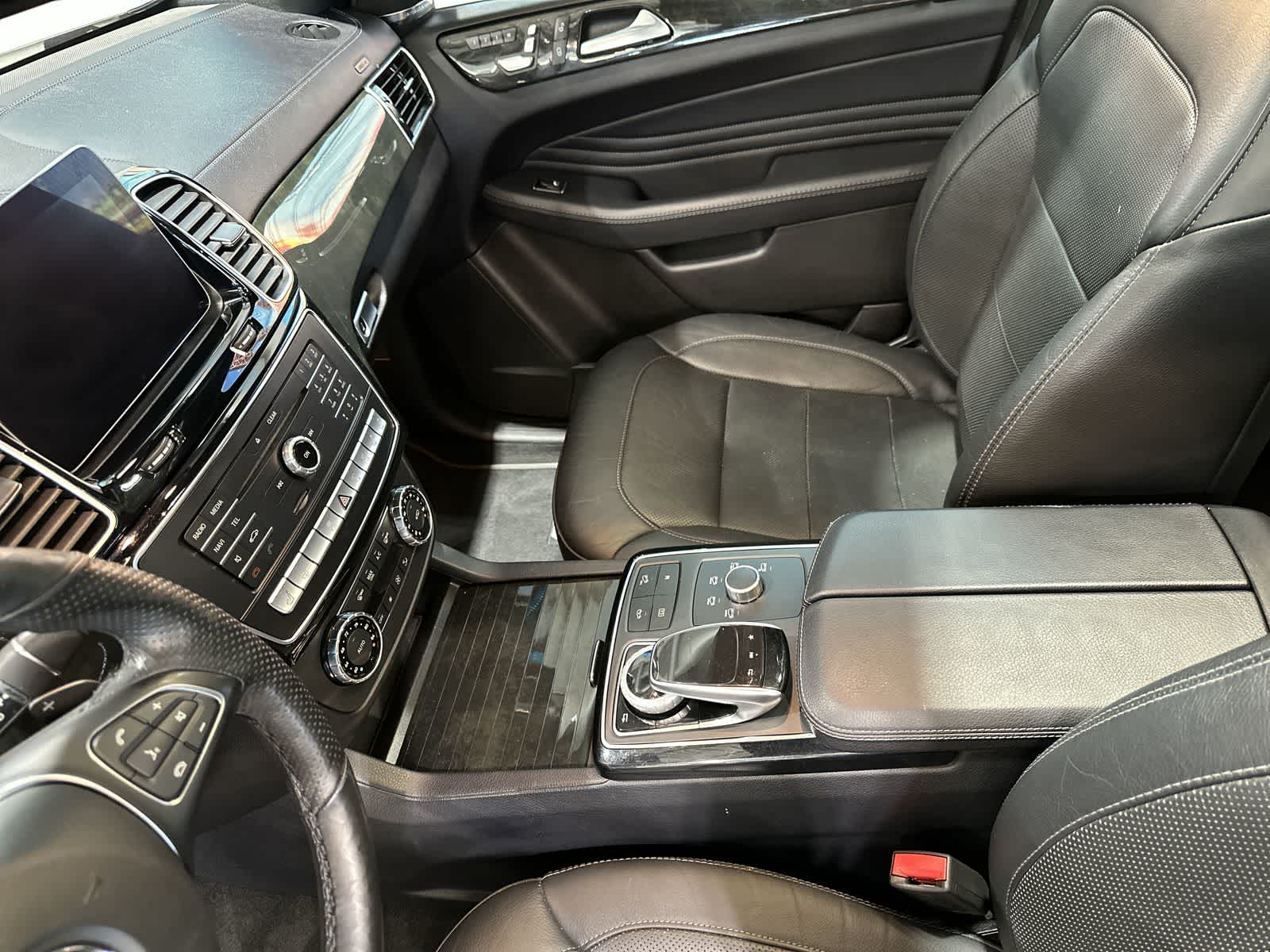Thumbnail: 2019 Mercedes-Benz GLE - 28
