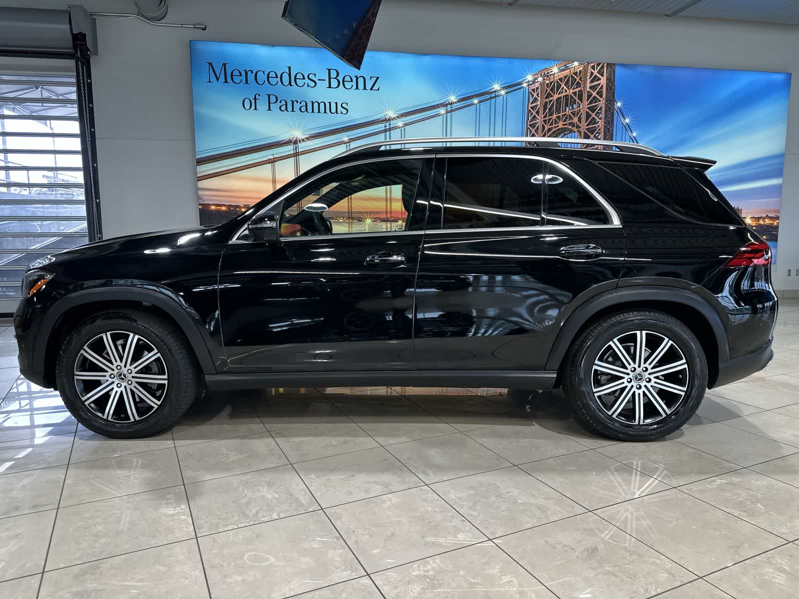 Thumbnail: 2024 Mercedes-Benz GLE - 15