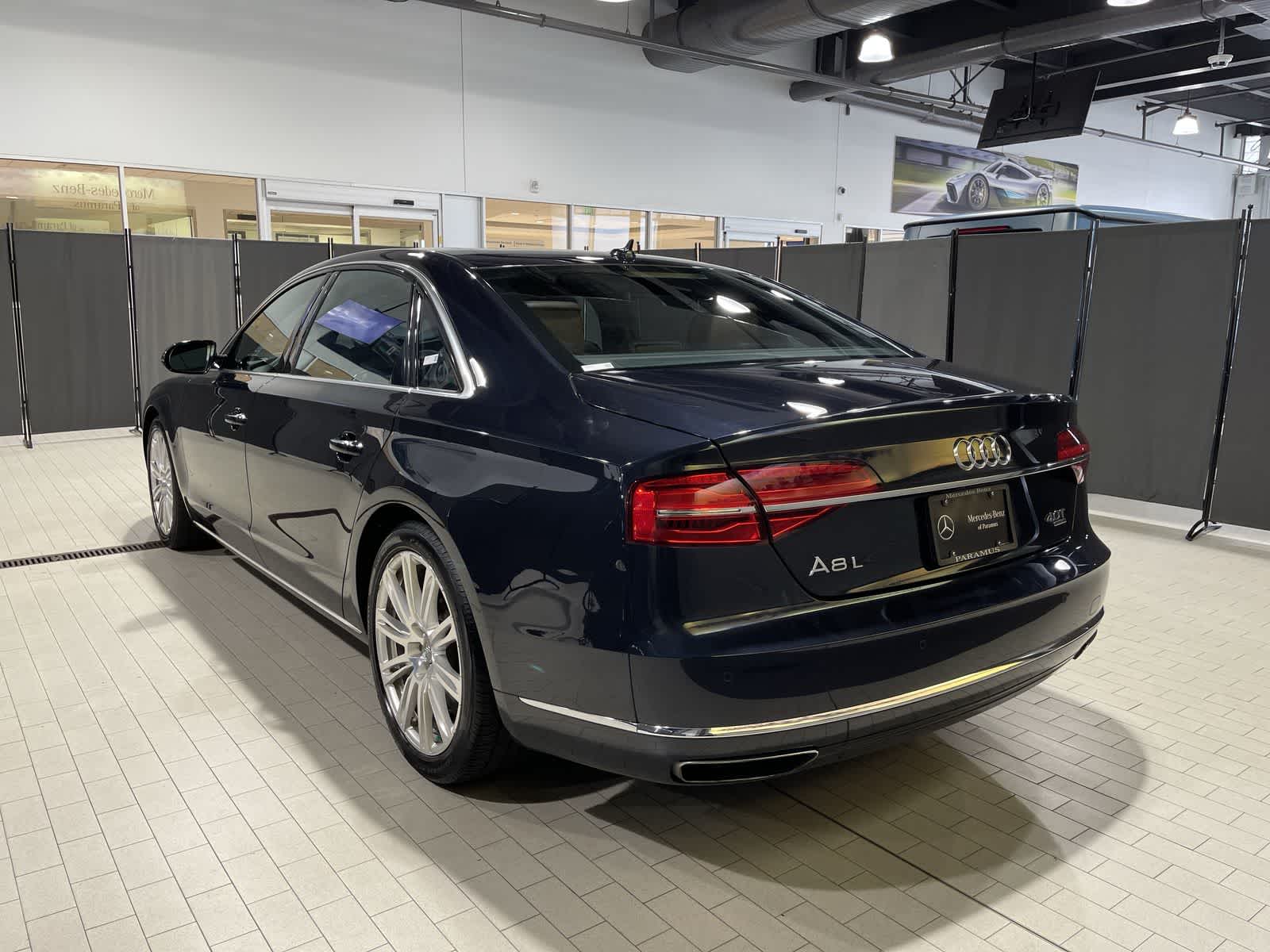 Thumbnail: 2015 Audi A8 - 16