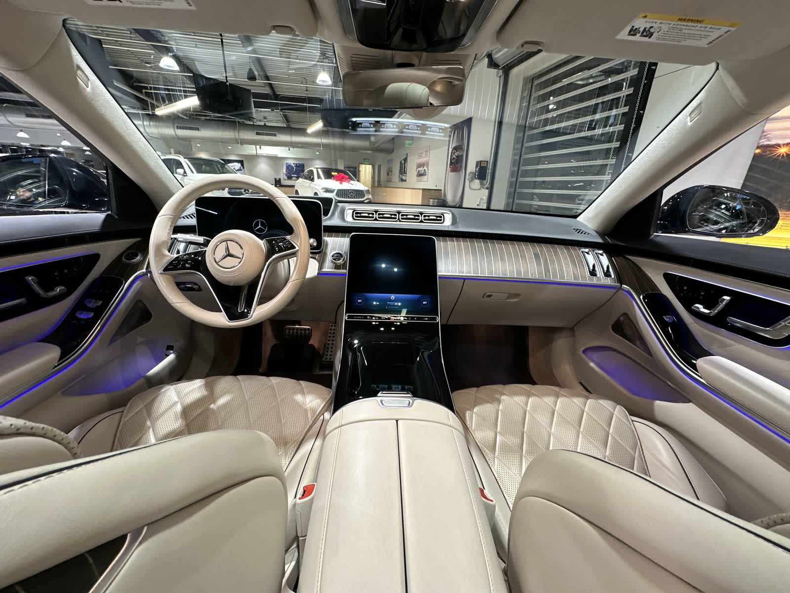 Thumbnail: 2022 Mercedes-Benz S-Class - 22