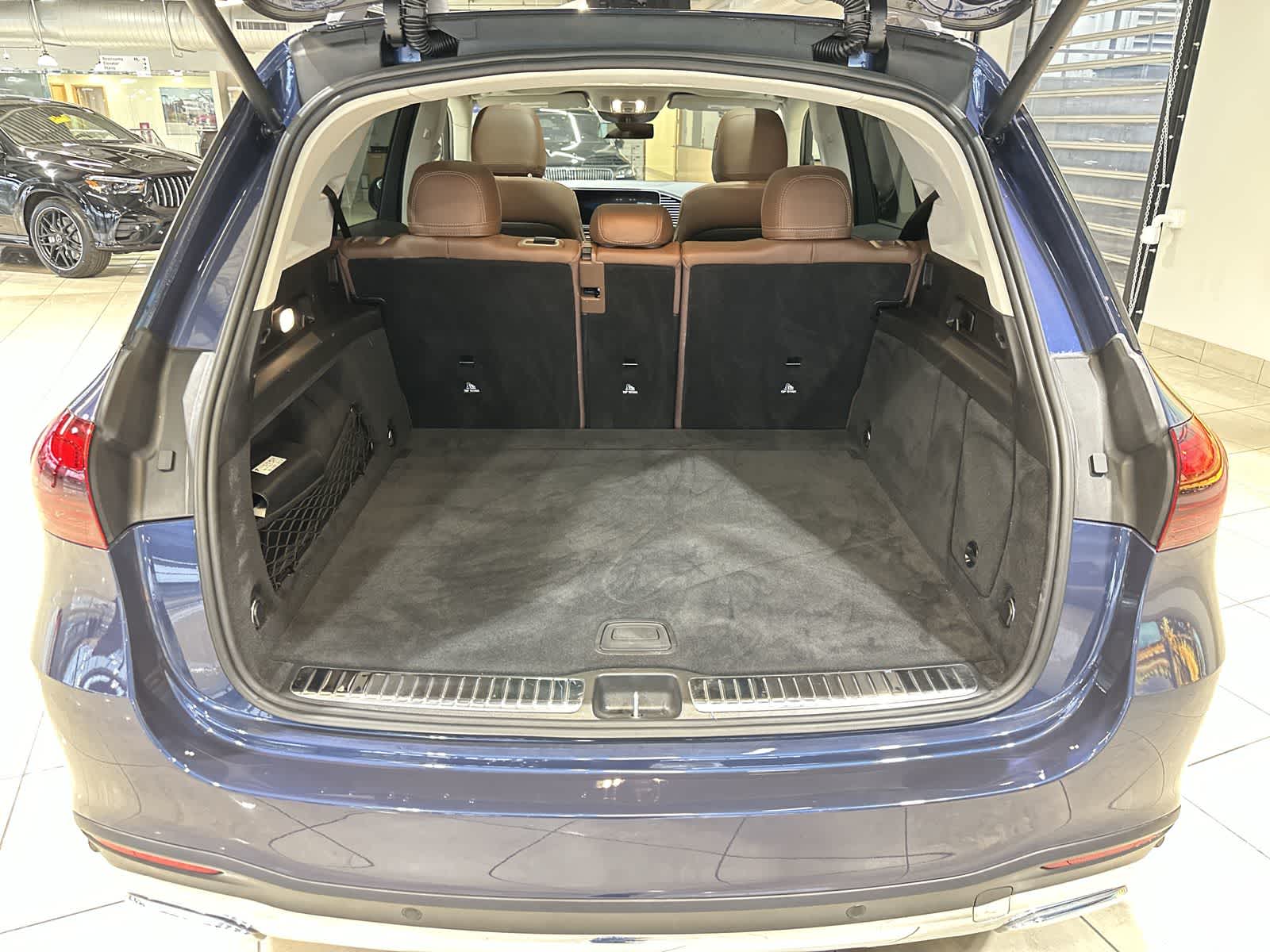 Thumbnail: 2025 Mercedes-Benz GLE - 31