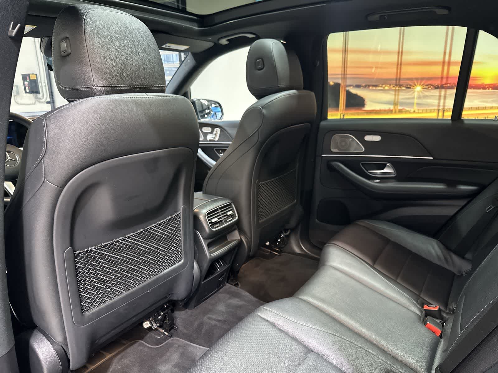 Thumbnail: 2022 Mercedes-Benz GLE - 24