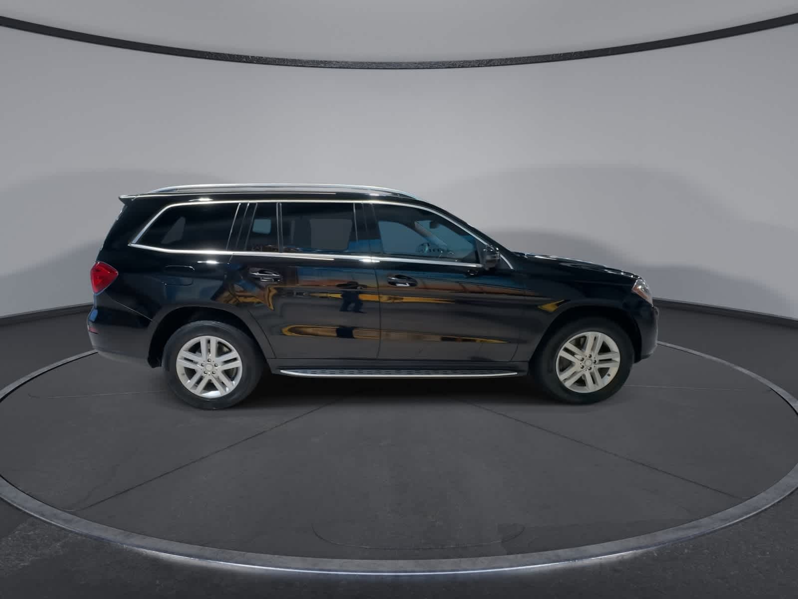 Thumbnail: 2013 Mercedes-Benz GL-Class - 12