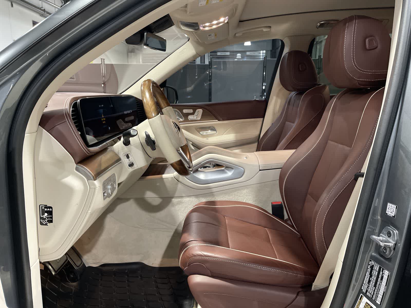 Thumbnail: 2023 Mercedes-Benz GLS - 14