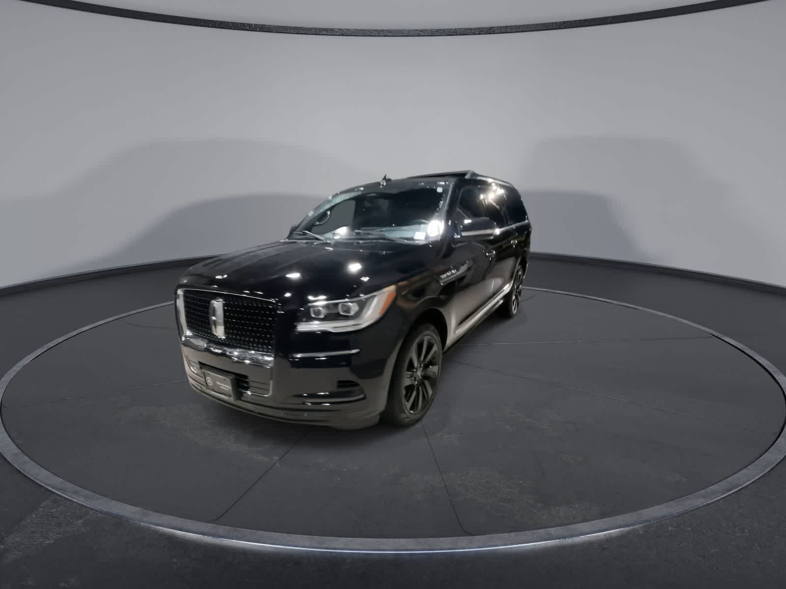 Thumbnail: 2023 Lincoln Navigator L - 5
