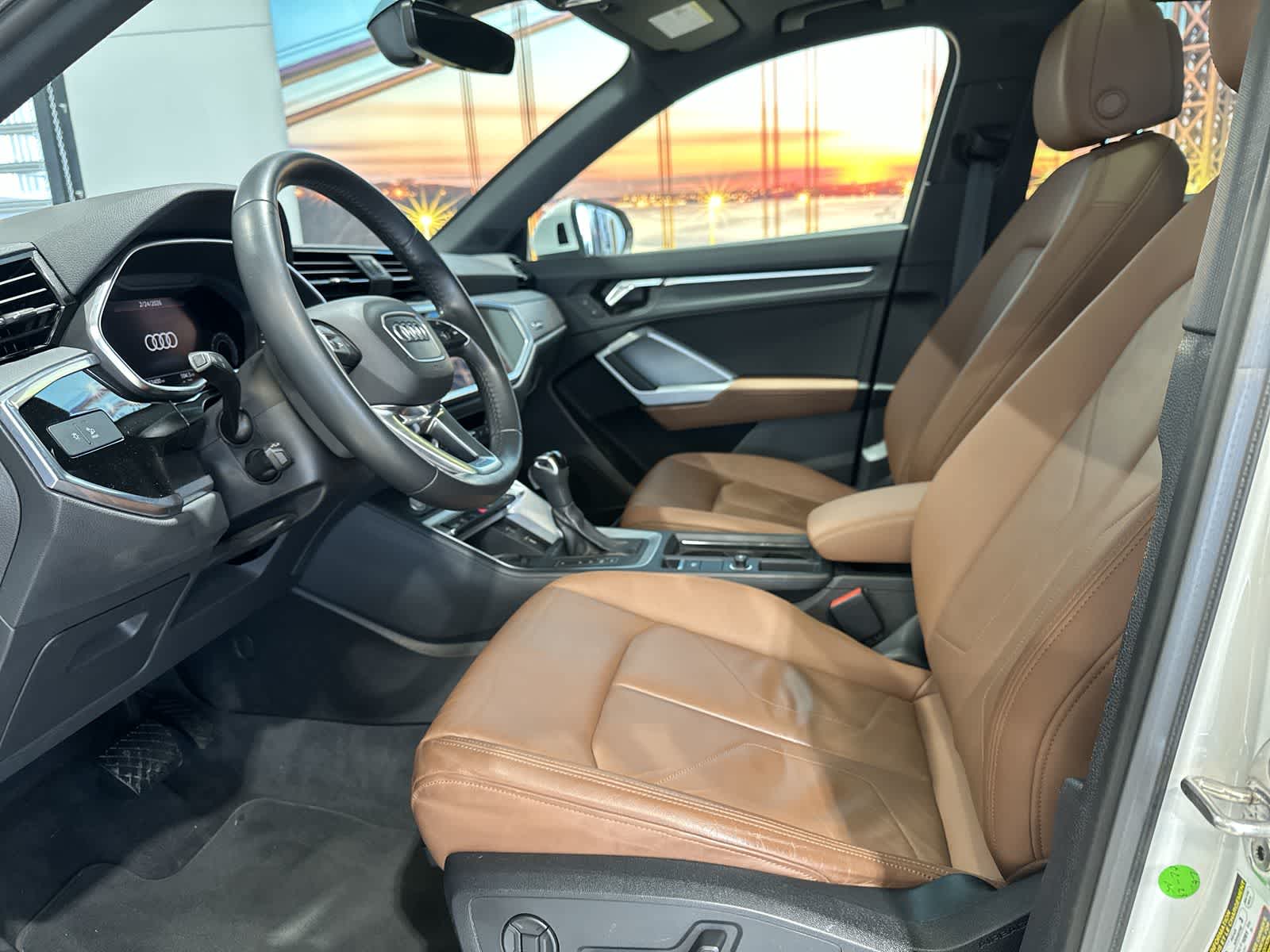 Thumbnail: 2019 Audi Q3 - 14