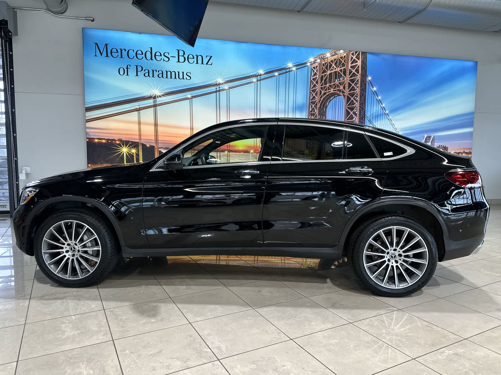 Thumbnail: 2023 Mercedes-Benz GLC - 15