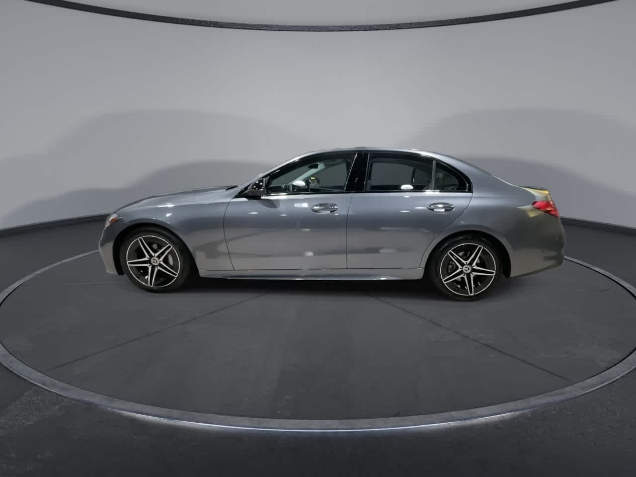 Thumbnail: 2025 Mercedes-Benz C-Class - 8