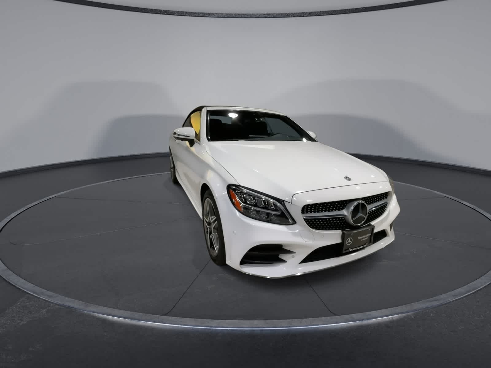 Thumbnail: 2020 Mercedes-Benz C-Class - 3