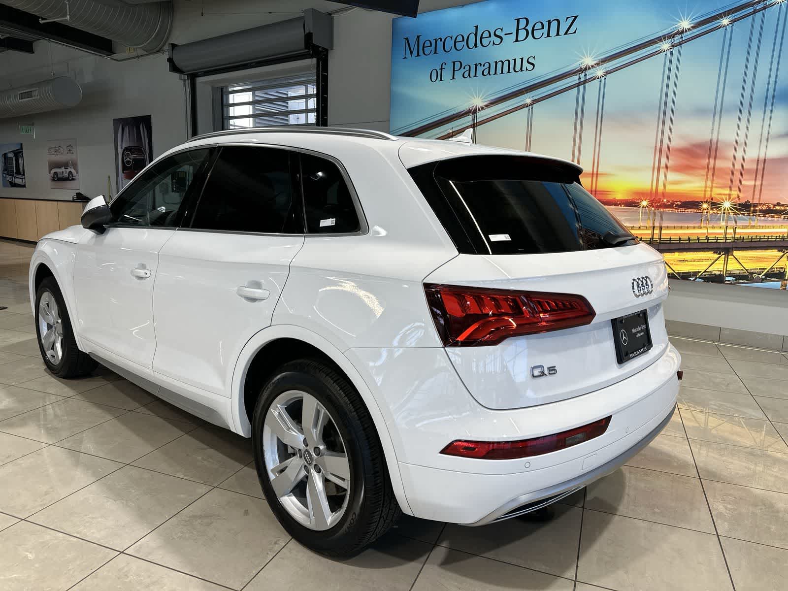 Thumbnail: 2019 Audi Q5 - 16