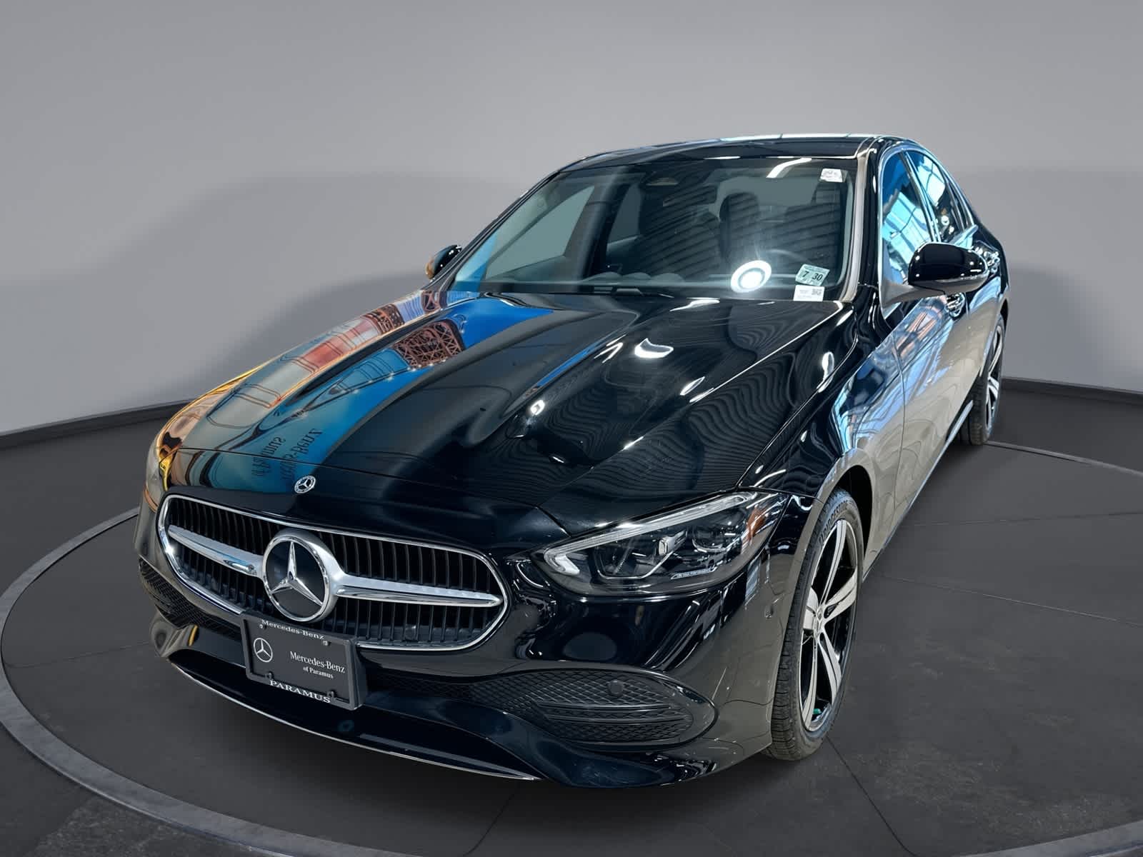 Thumbnail: 2025 Mercedes-Benz C-Class - 1