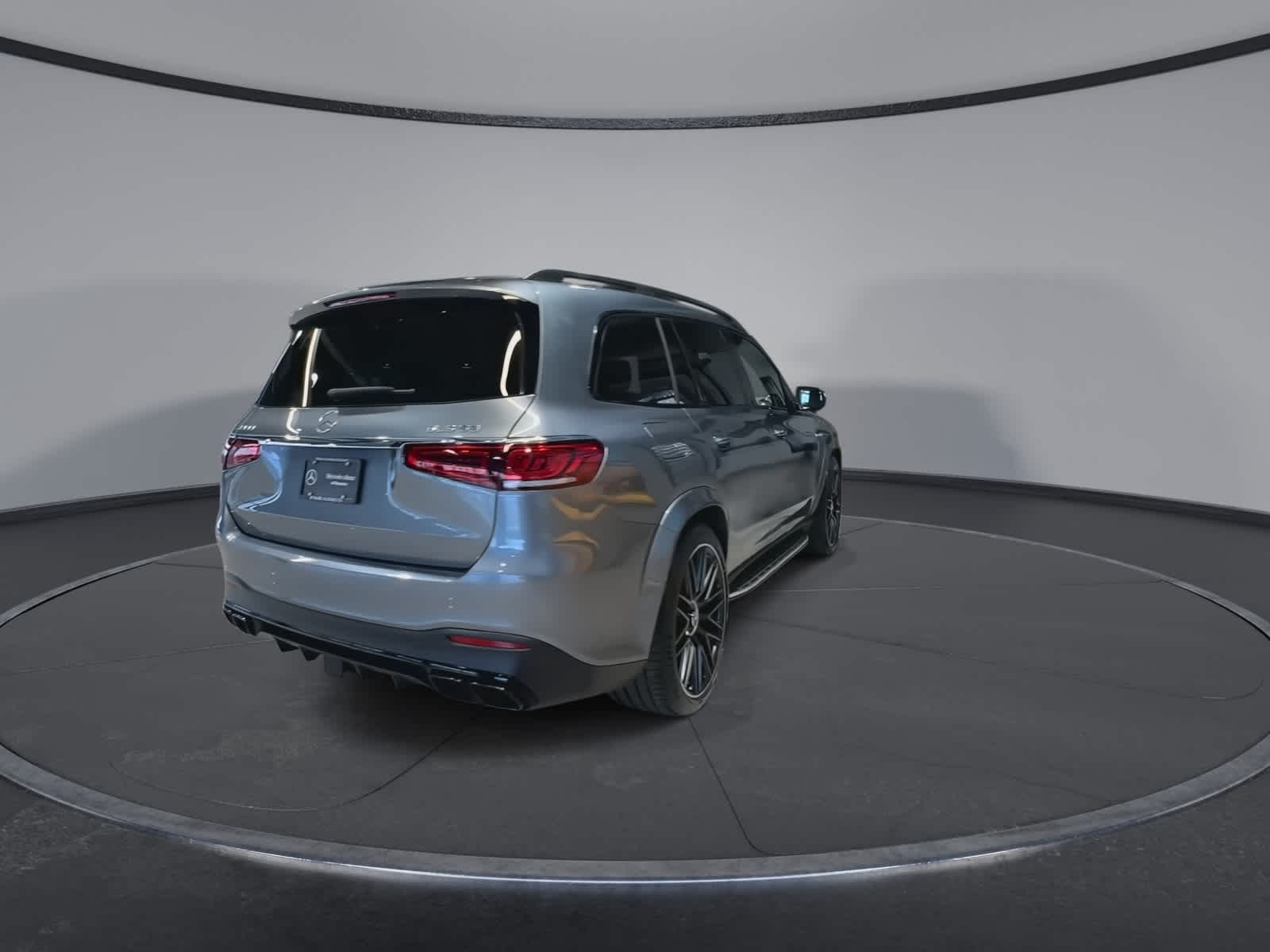 Thumbnail: 2023 Mercedes-Benz GL-Class - 11