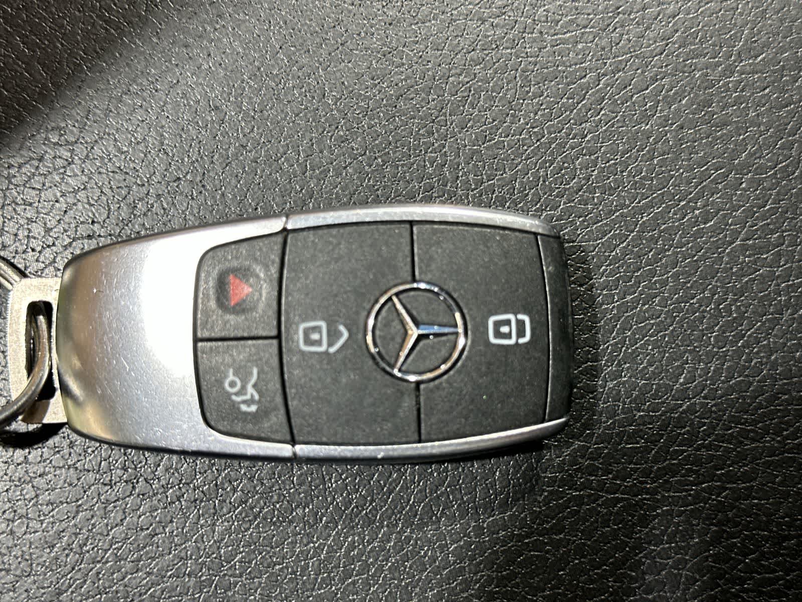 Thumbnail: 2022 Mercedes-Benz GLE - 32