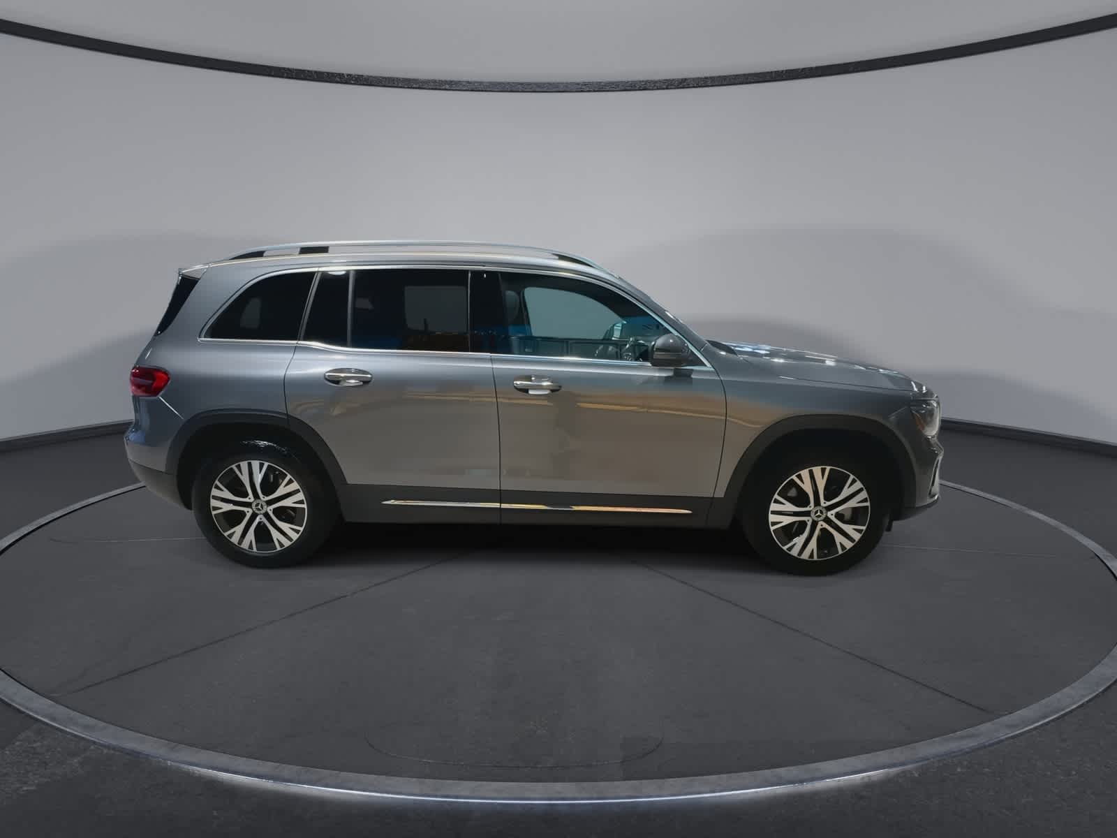 Thumbnail: 2026 Mercedes-Benz GLB - 13