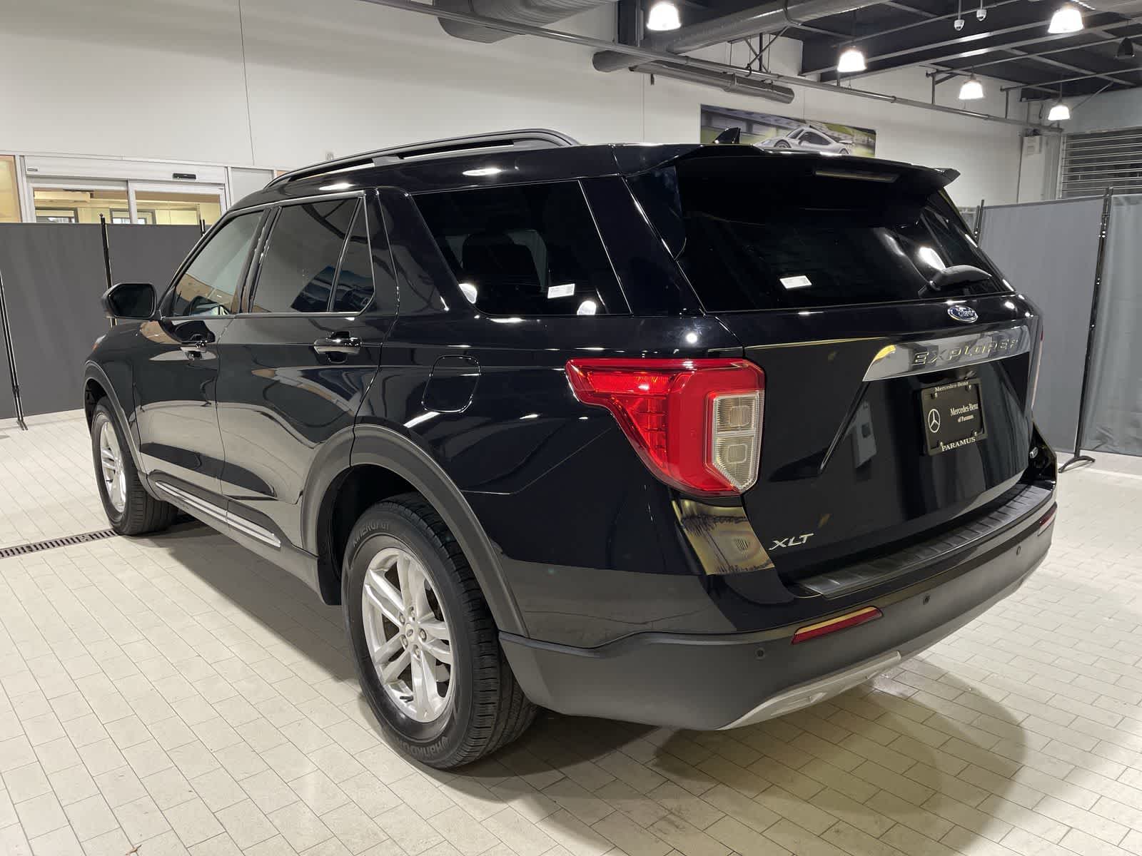 Thumbnail: 2020 Ford Explorer - 16