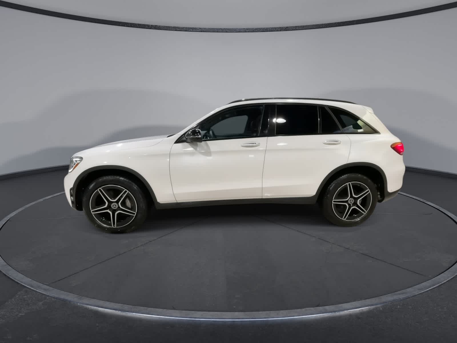 Thumbnail: 2022 Mercedes-Benz GLC - 7