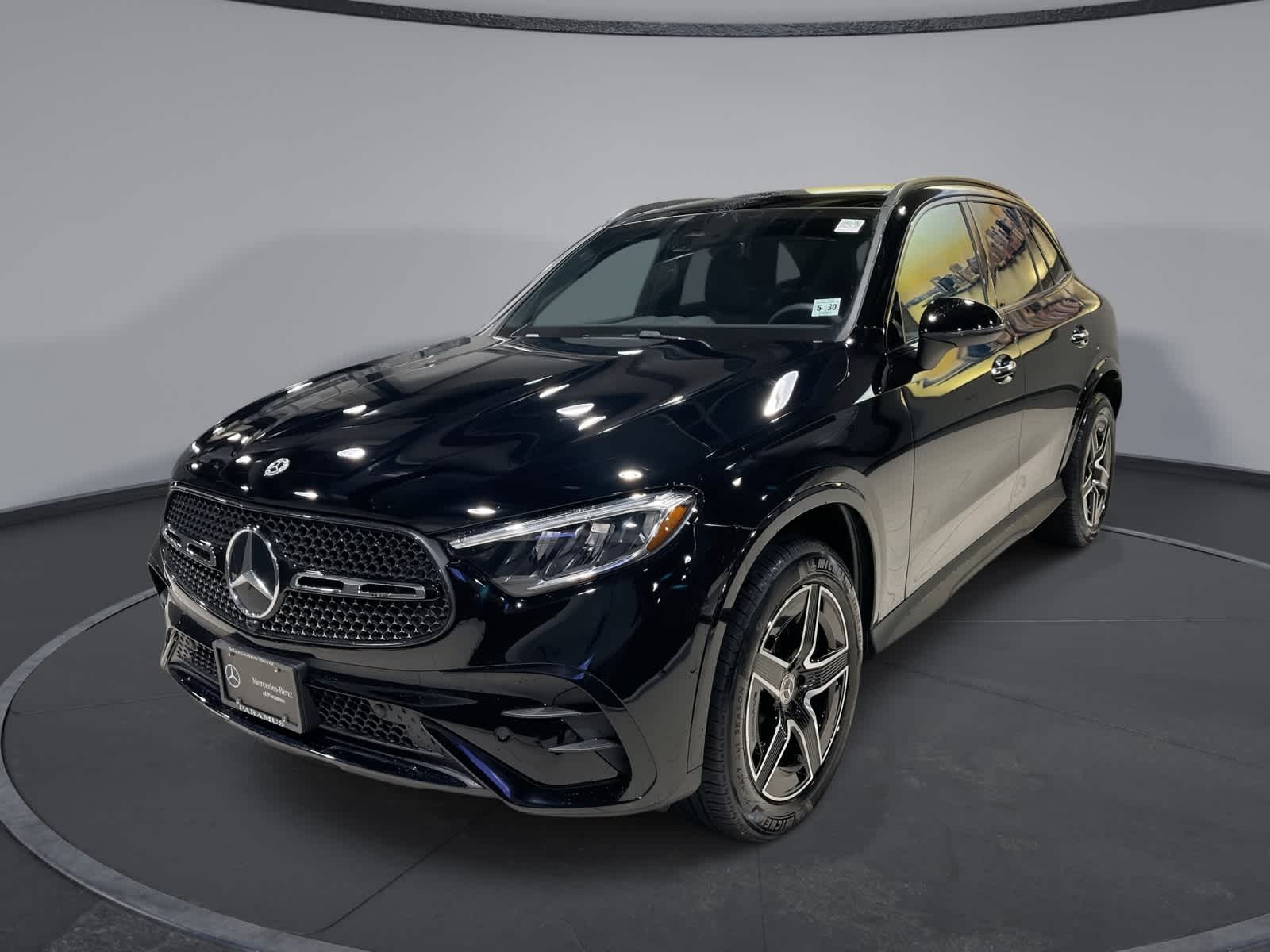 Thumbnail: 2025 Mercedes-Benz GLC - 1