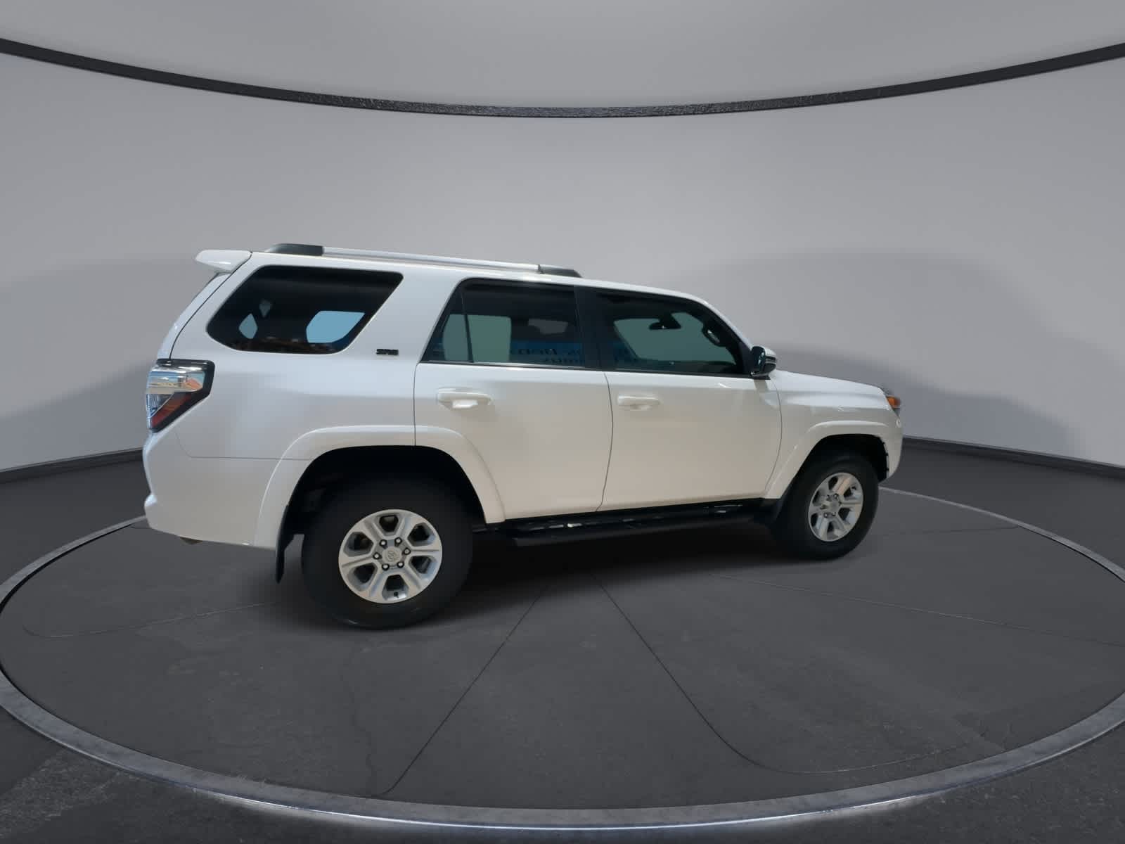 Thumbnail: 2023 Toyota 4Runner - 12