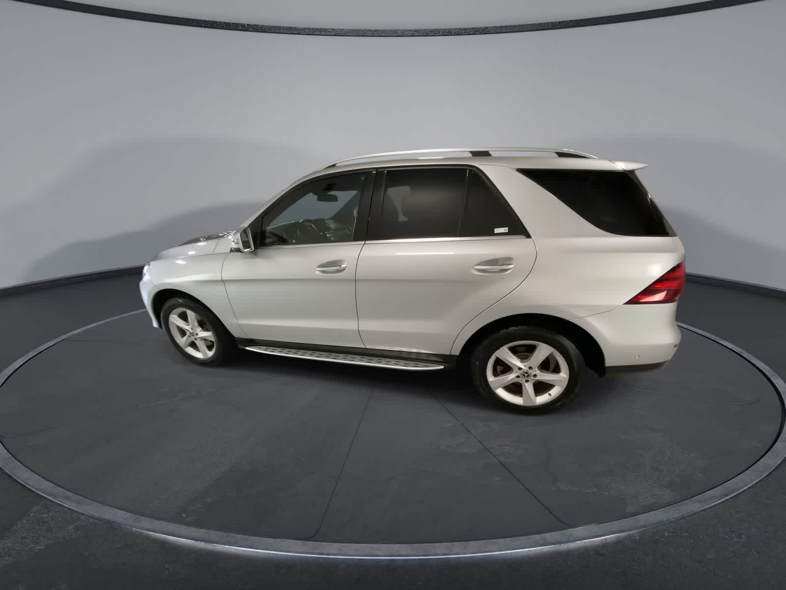 Thumbnail: 2018 Mercedes-Benz GLE - 7