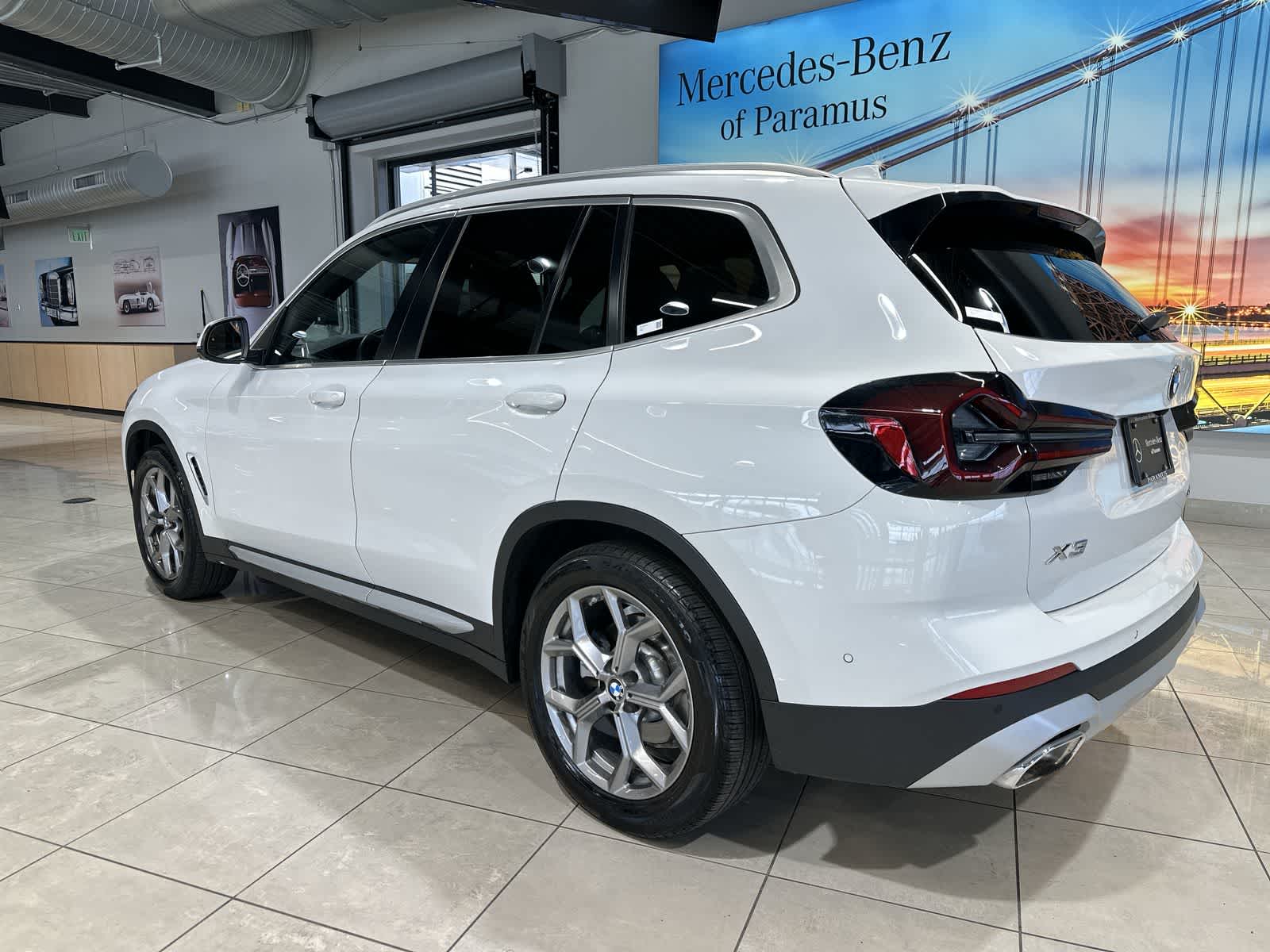 Thumbnail: 2024 BMW X3 - 16