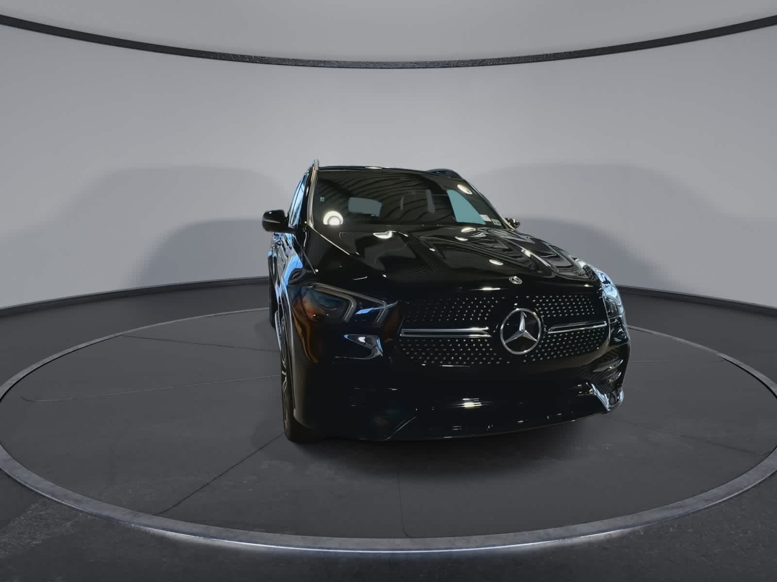 Thumbnail: 2023 Mercedes-Benz GLE - 3