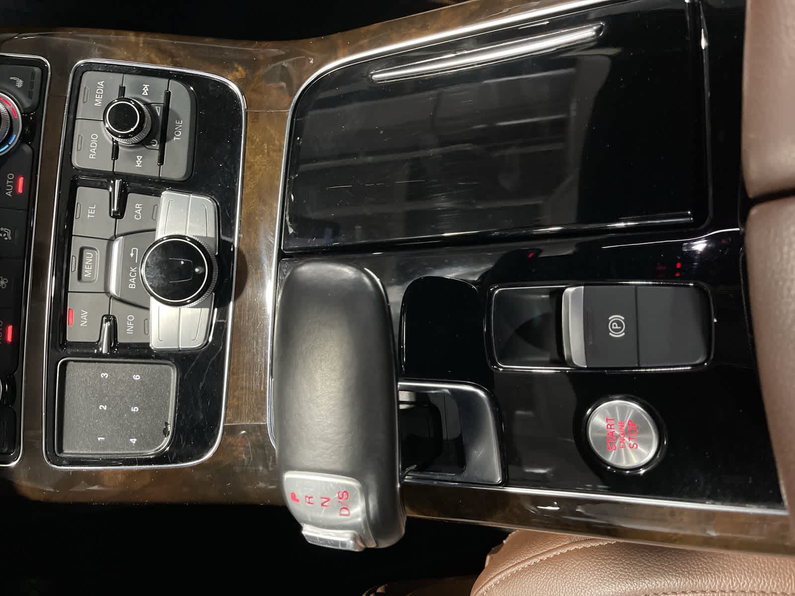 Thumbnail: 2015 Audi A8 - 29