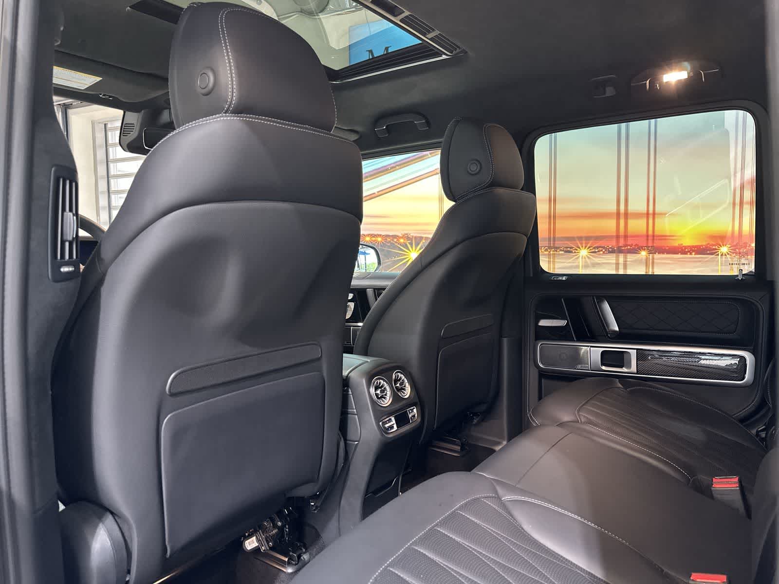 Thumbnail: 2022 Mercedes-Benz G-Class - 24