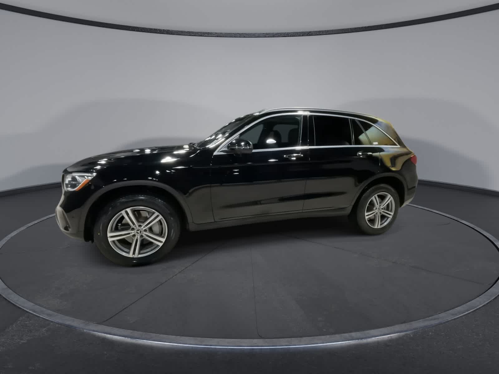 Thumbnail: 2021 Mercedes-Benz GLC - 6