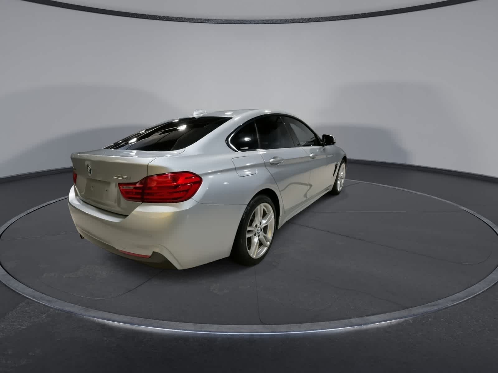 Thumbnail: 2016 BMW 4 Series - 11
