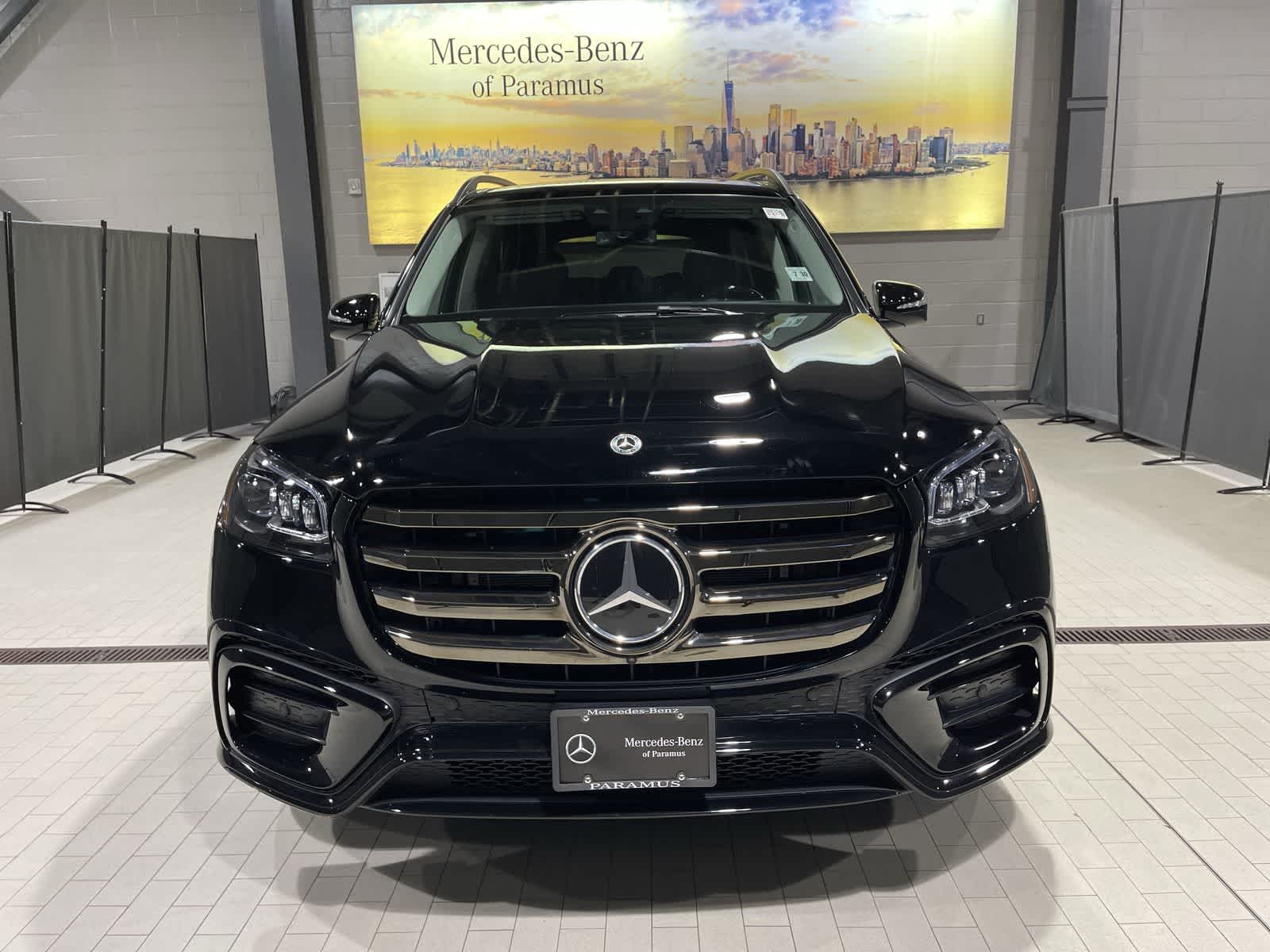Thumbnail: 2025 Mercedes-Benz GLS - 18