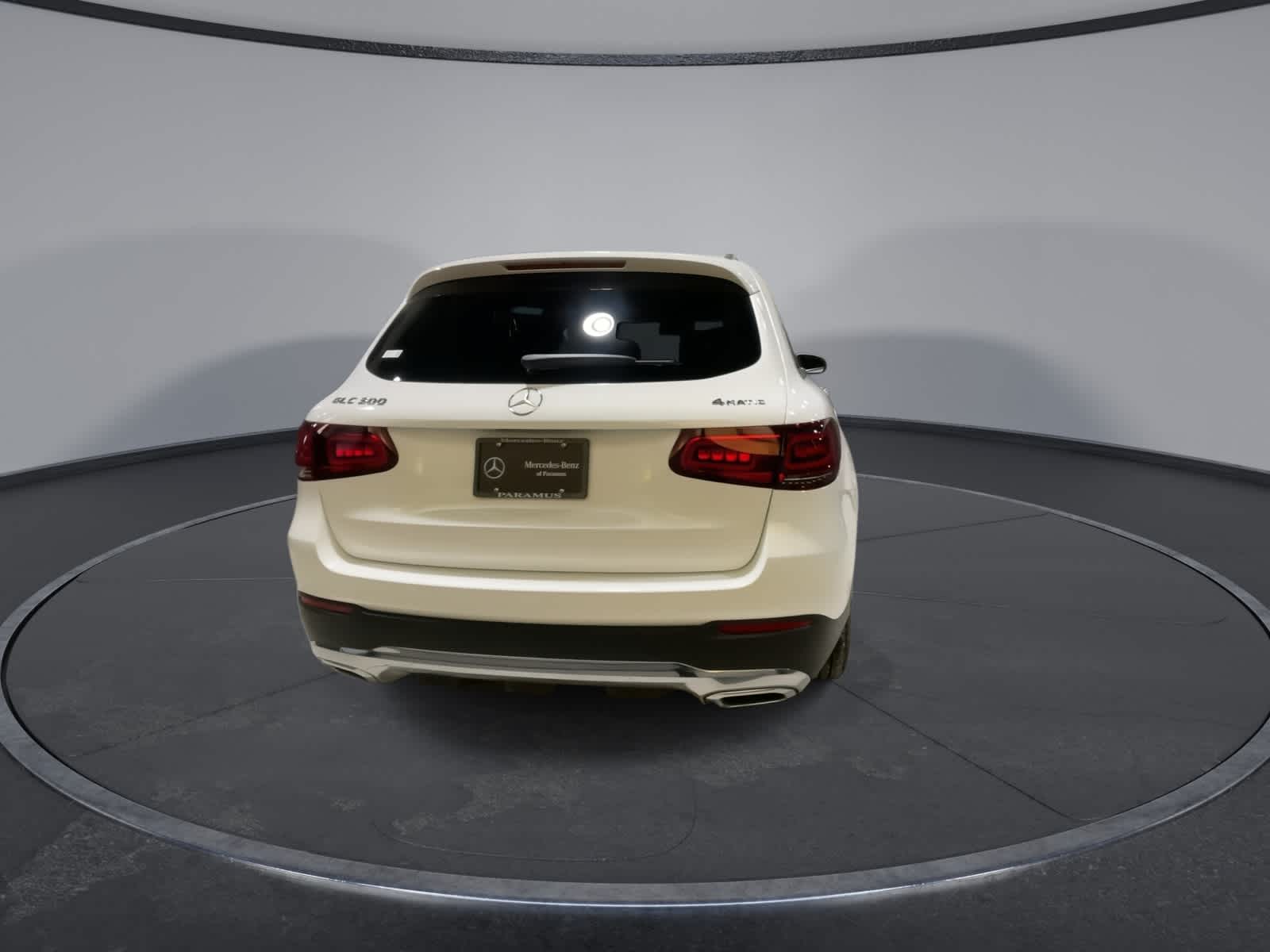 Thumbnail: 2022 Mercedes-Benz GLC - 10