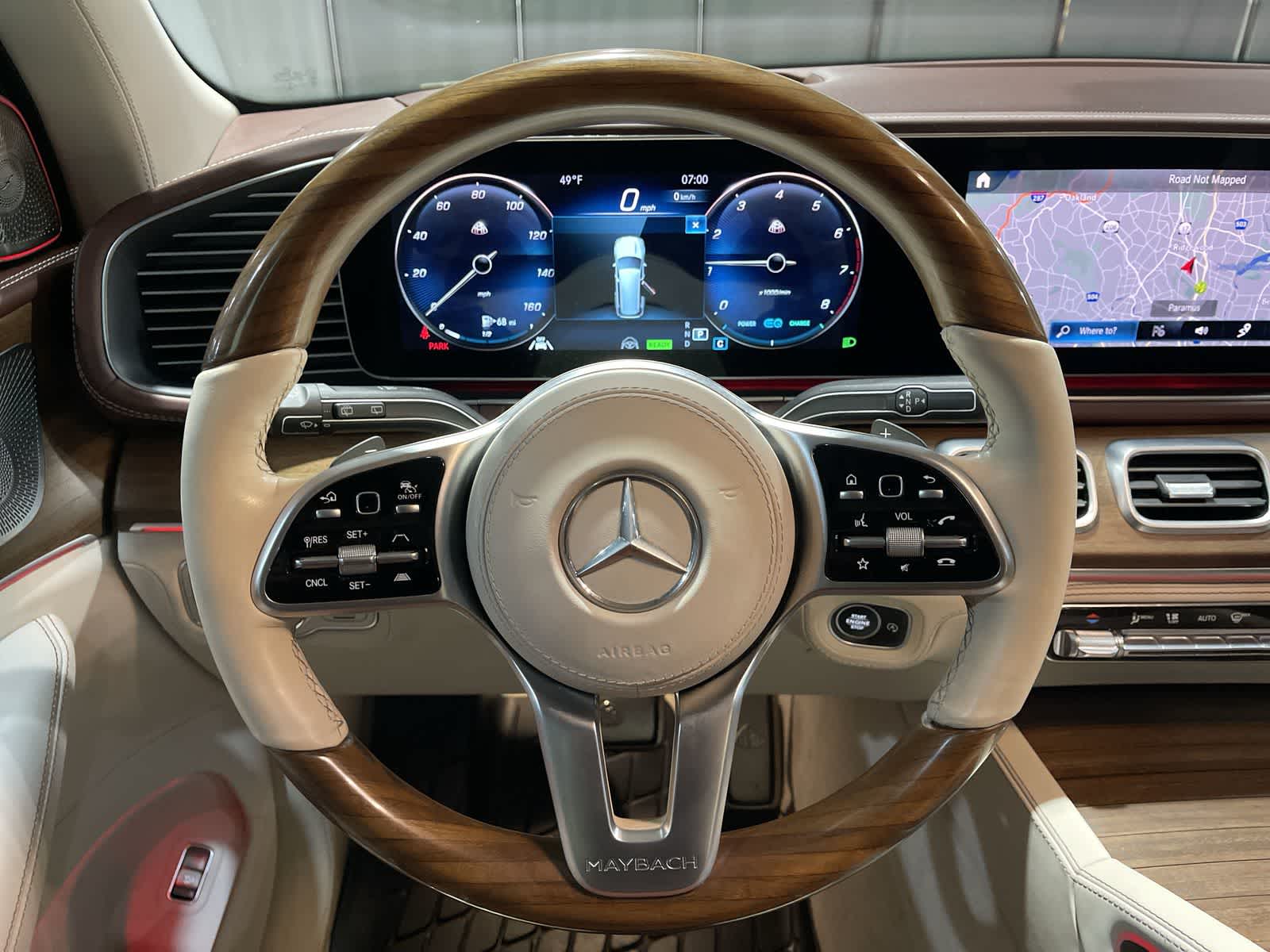 Thumbnail: 2023 Mercedes-Benz GLS - 27