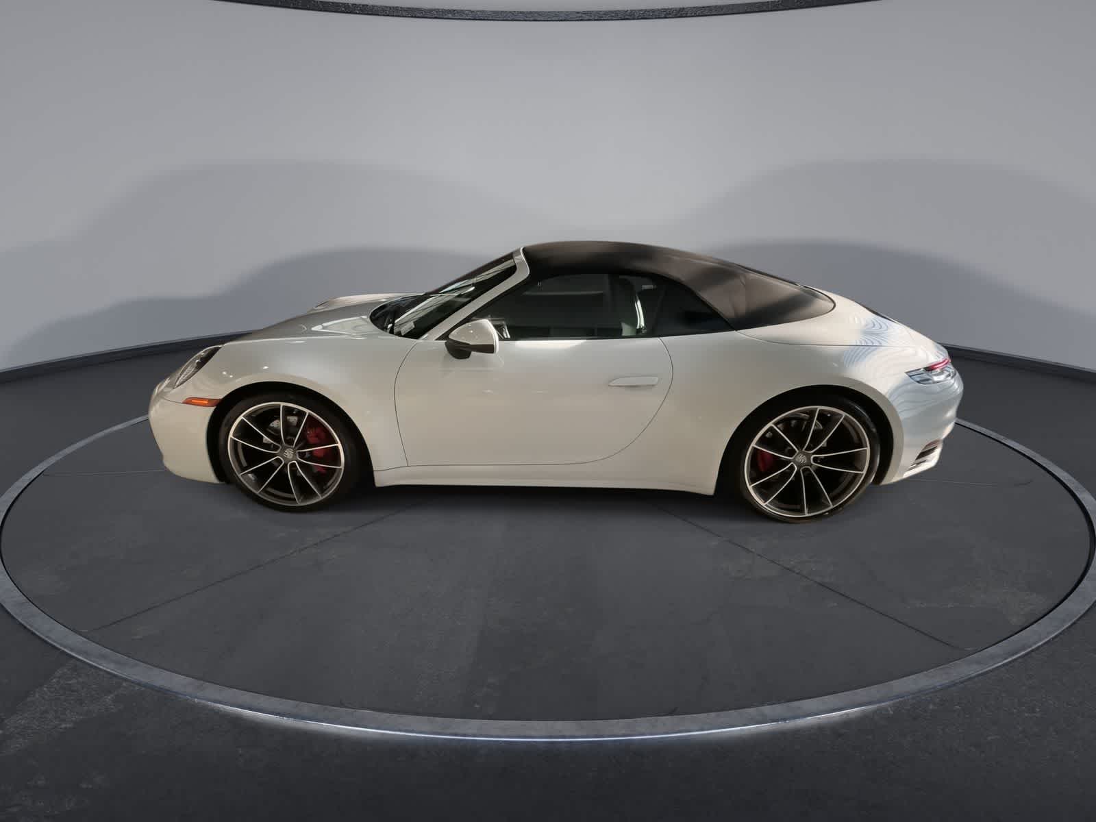 Thumbnail: 2020 Porsche 911 - 7